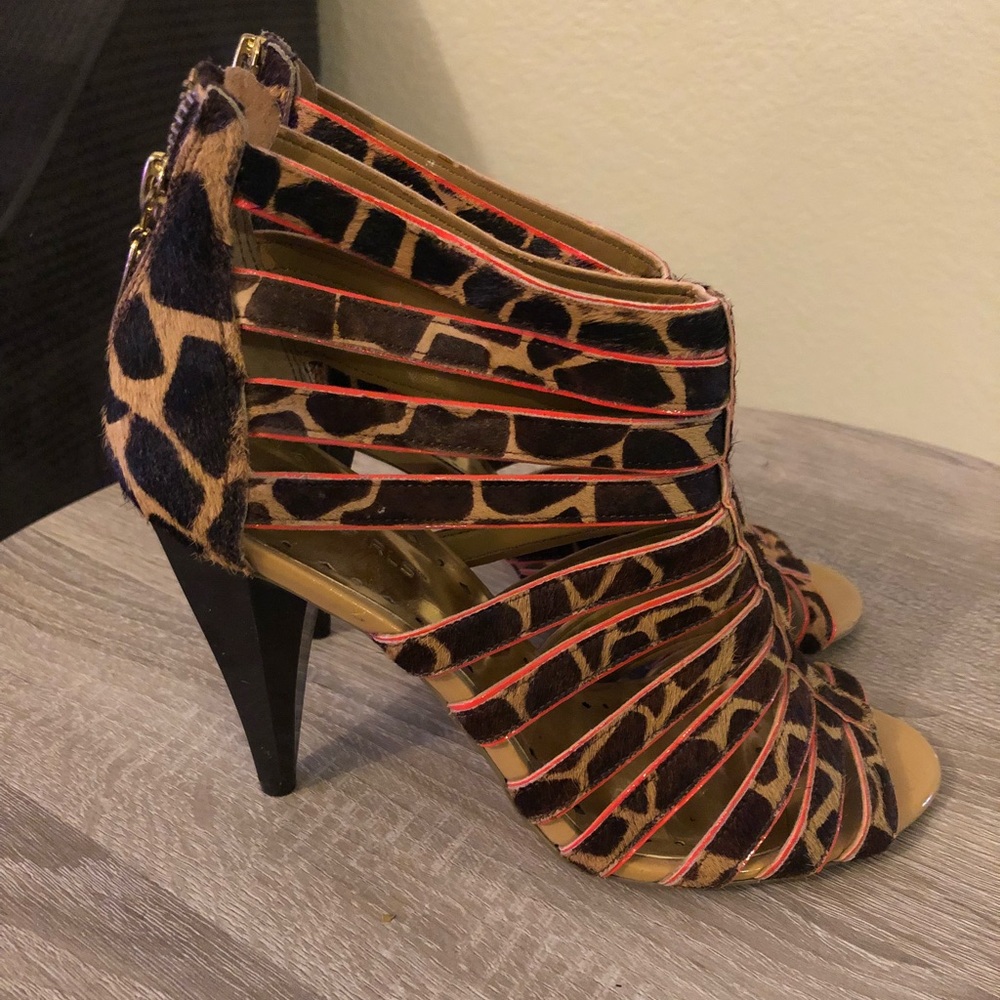 71/2 BCBGirls Heels
